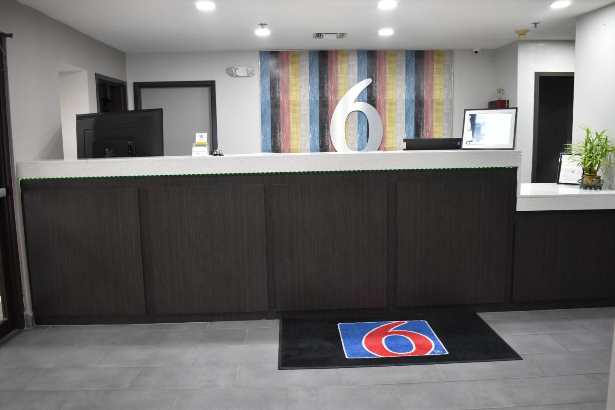 Motel 6-Brenham, Tx Экстерьер фото